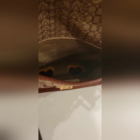 Vintage Marc by Marc Jacobs Crossbody Purse - Picture 3 of 12